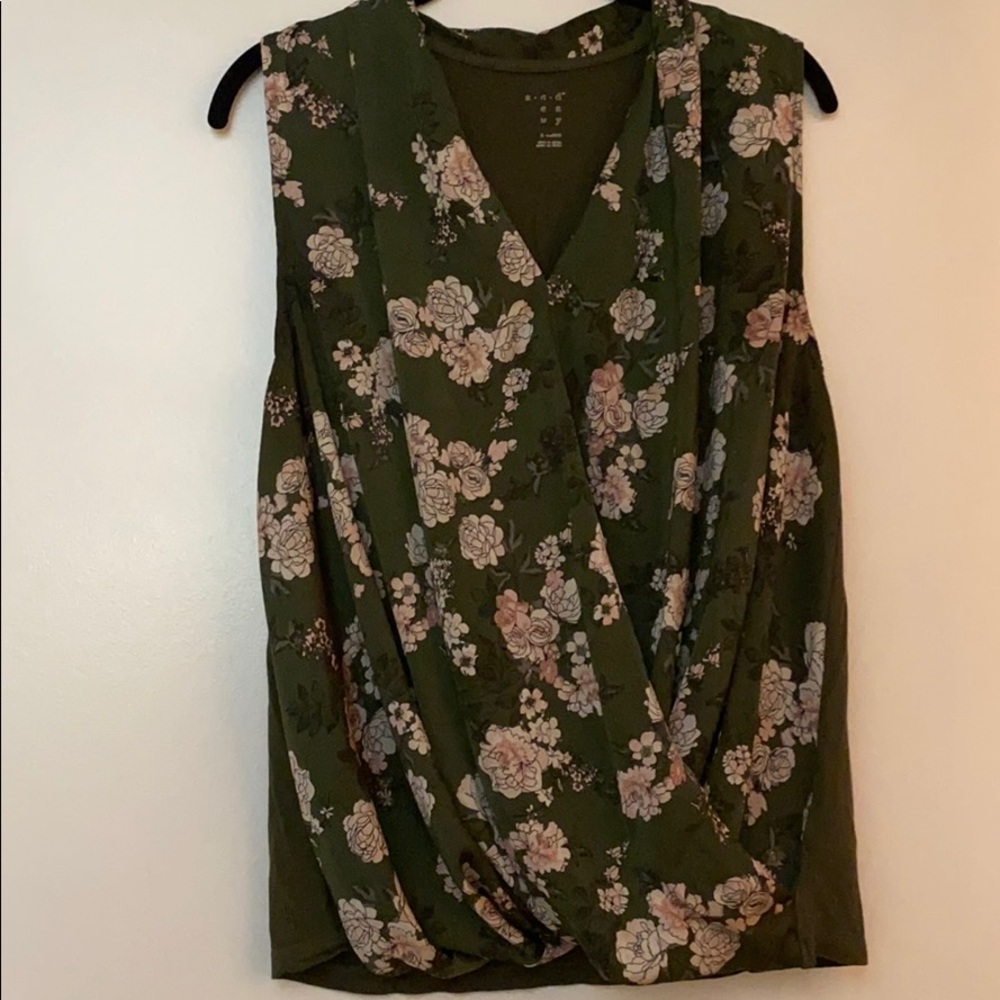 Sleeveless floral blouse